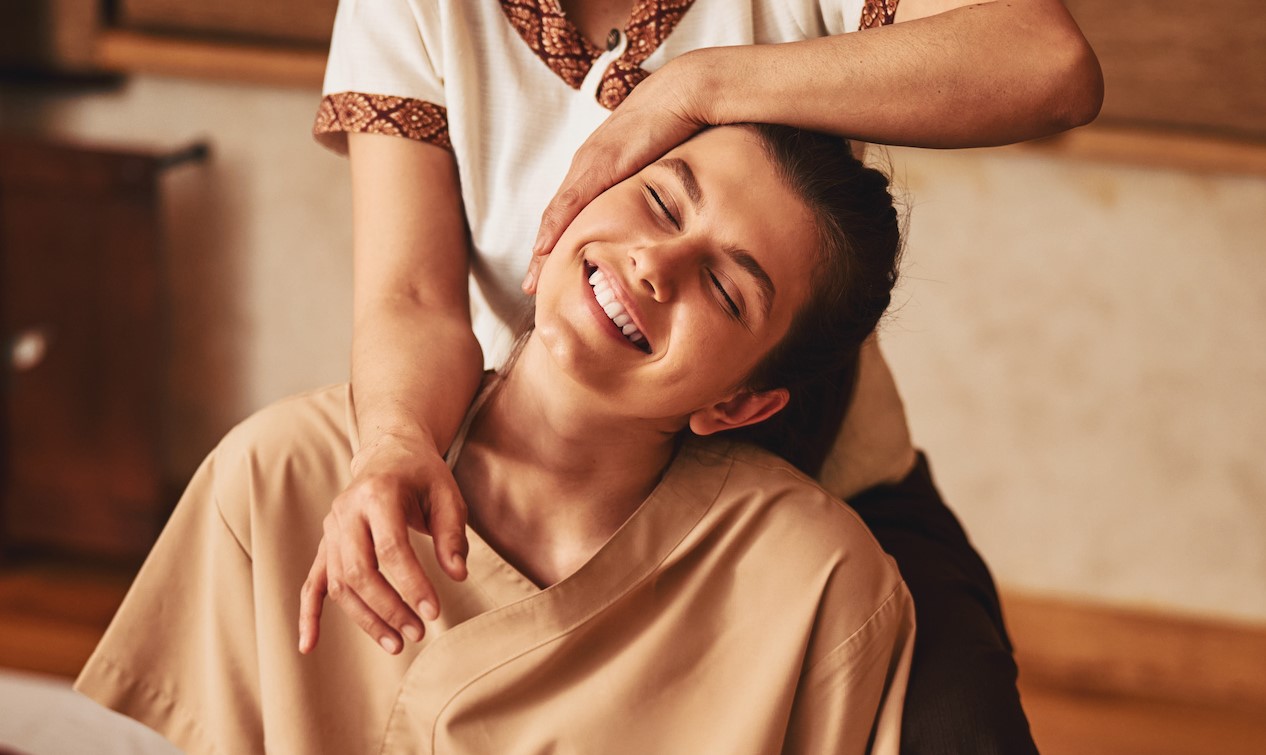 les-fondements-du-massage-thai-aux-huiles-essentielles